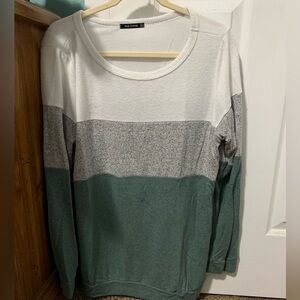 Pink Clover Classic White Knit Top